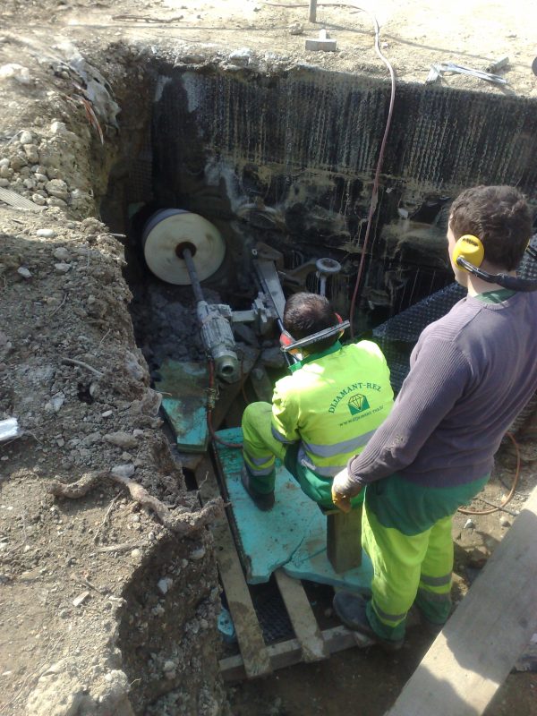 busenje rupe za odvod kanalizacije Dijamant Rez Broj #1 za rezanje i bušenje betona